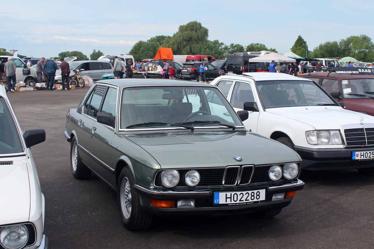 Литва, № H02288 — BMW 5 Series (E28) '82-88; Литва — Retro mugė 2024