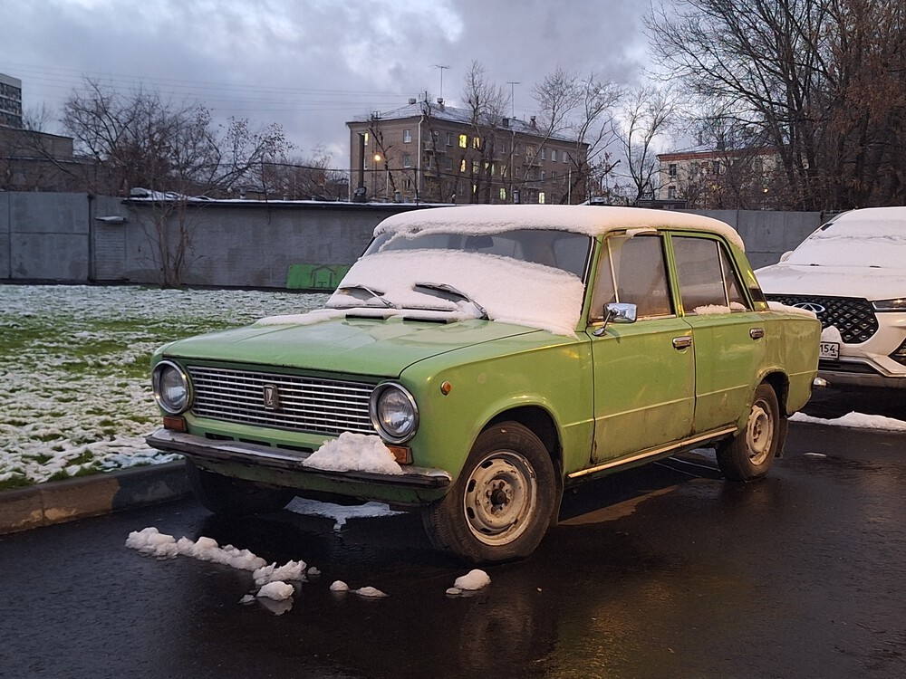 Москва, № (77) Б/Н 0914 — ВАЗ-2101/21011/21013 Жигули (общ. мод)
