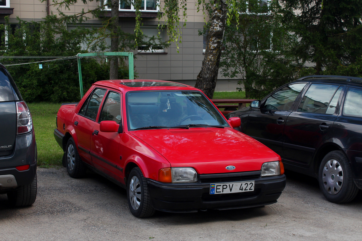 Литва, № EPV 422 — Ford Orion MkII '86-90