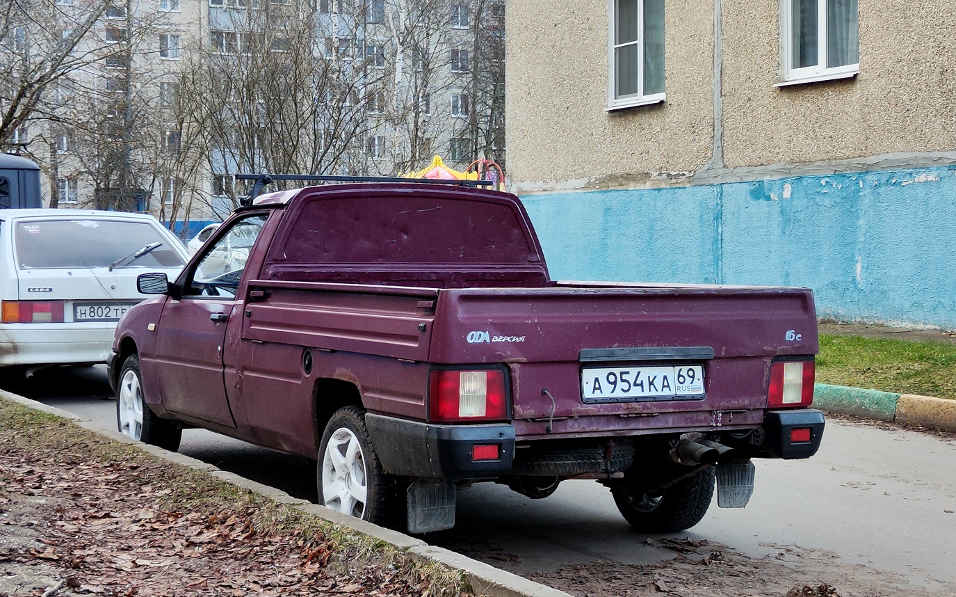 Тверская область, № А 954 КА 69 — Иж-2717-230 '97-05