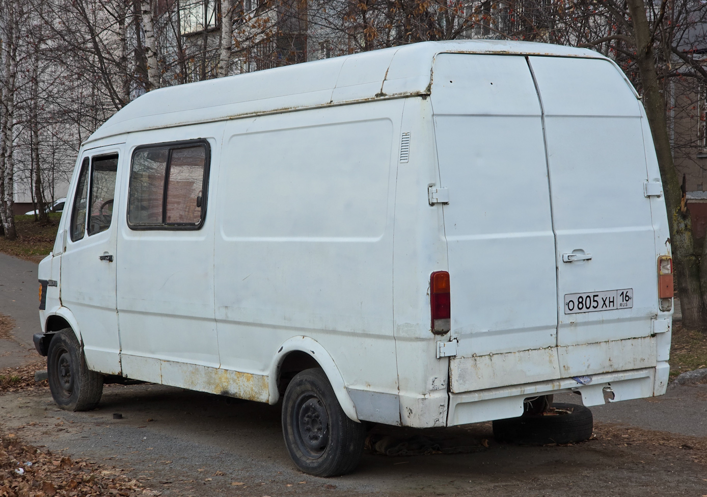 Татарстан, № О 805 ХН 16 — Mercedes-Benz T1 307D '76-96