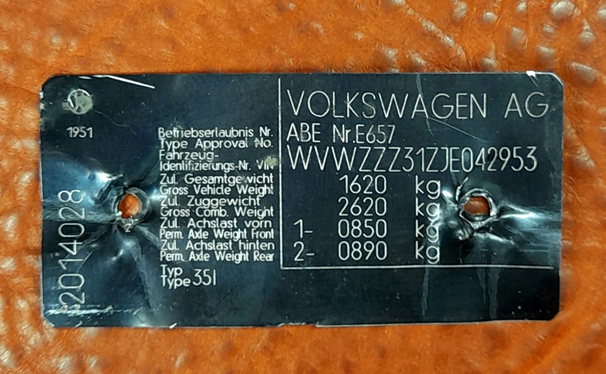 Санкт-Петербург, № А 754 ОВ 98 — Volkswagen Passat (B3) '88-93