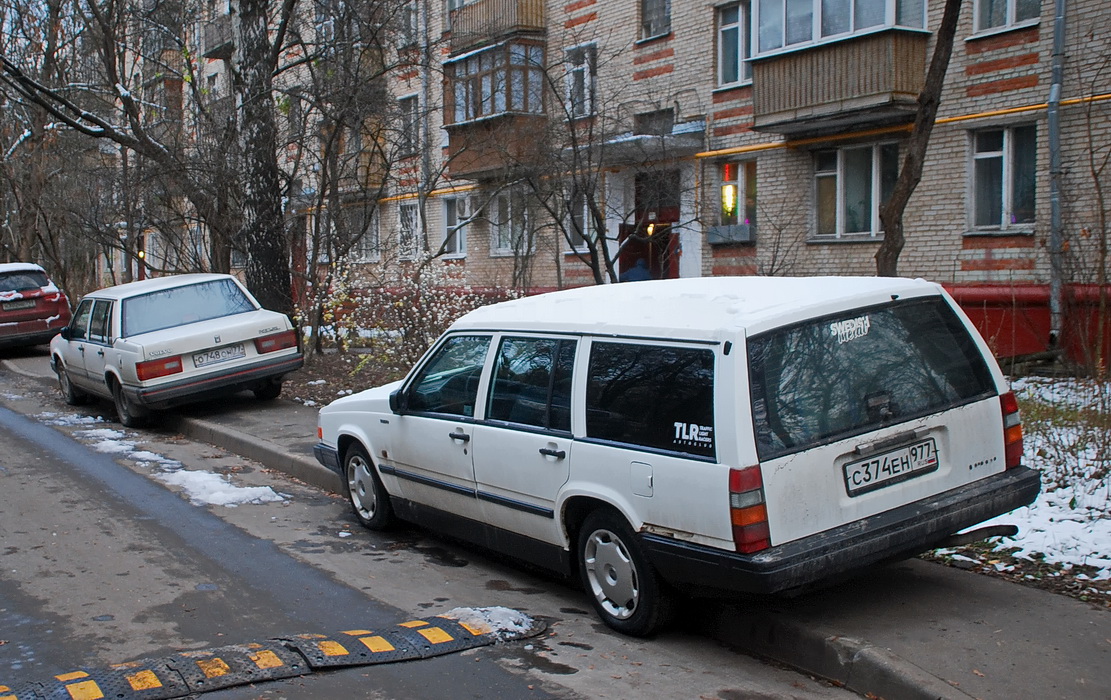 Москва, № С 374 ЕН 977 — Volvo 940 '90-98