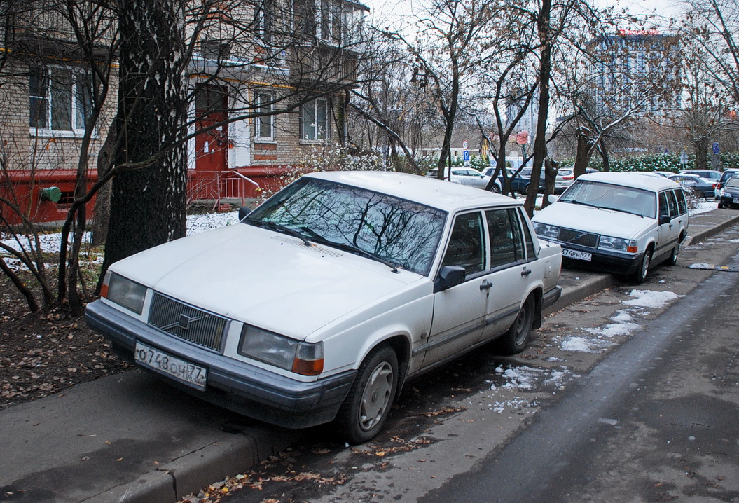 Москва, № О 748 ОН 77 — Volvo 740 '84-92