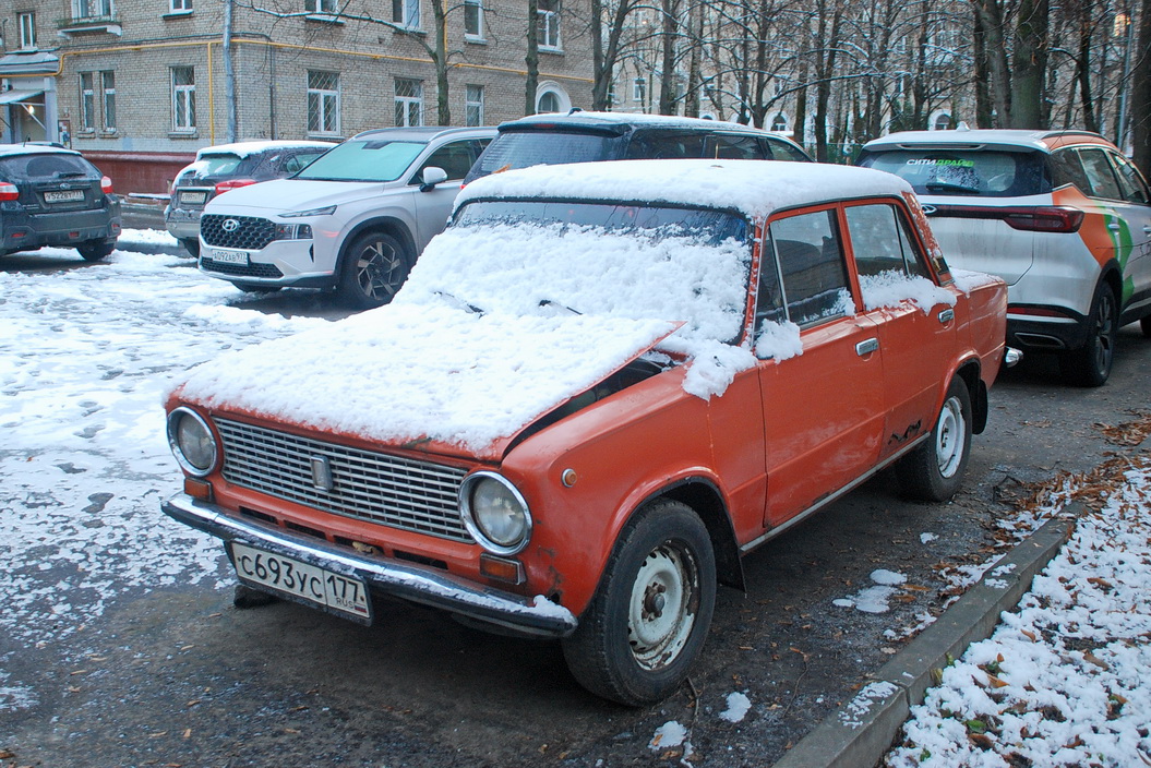 Москва, № С 693 УС 177 — ВАЗ-21011 Жигули '74-83