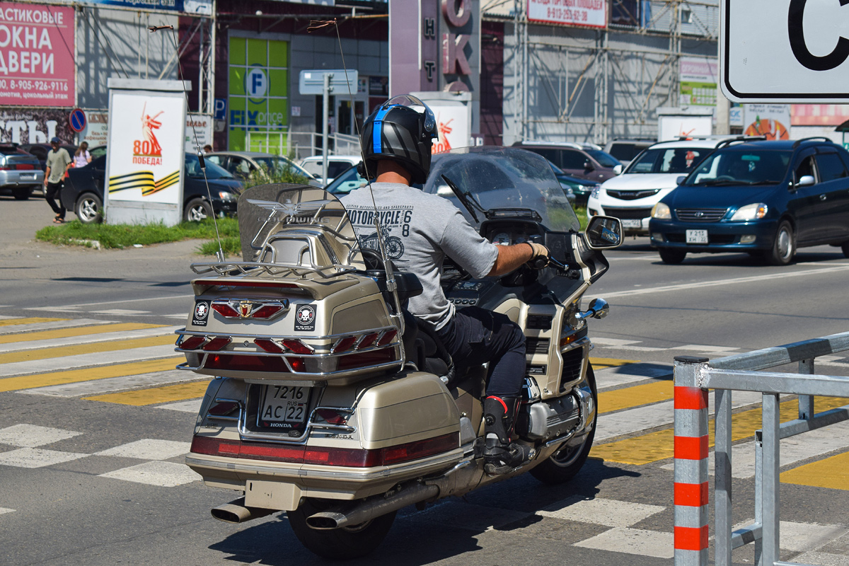 Алтайский край, № 7216 АС 22 — Honda GL 1500 Gold Wing '87-00