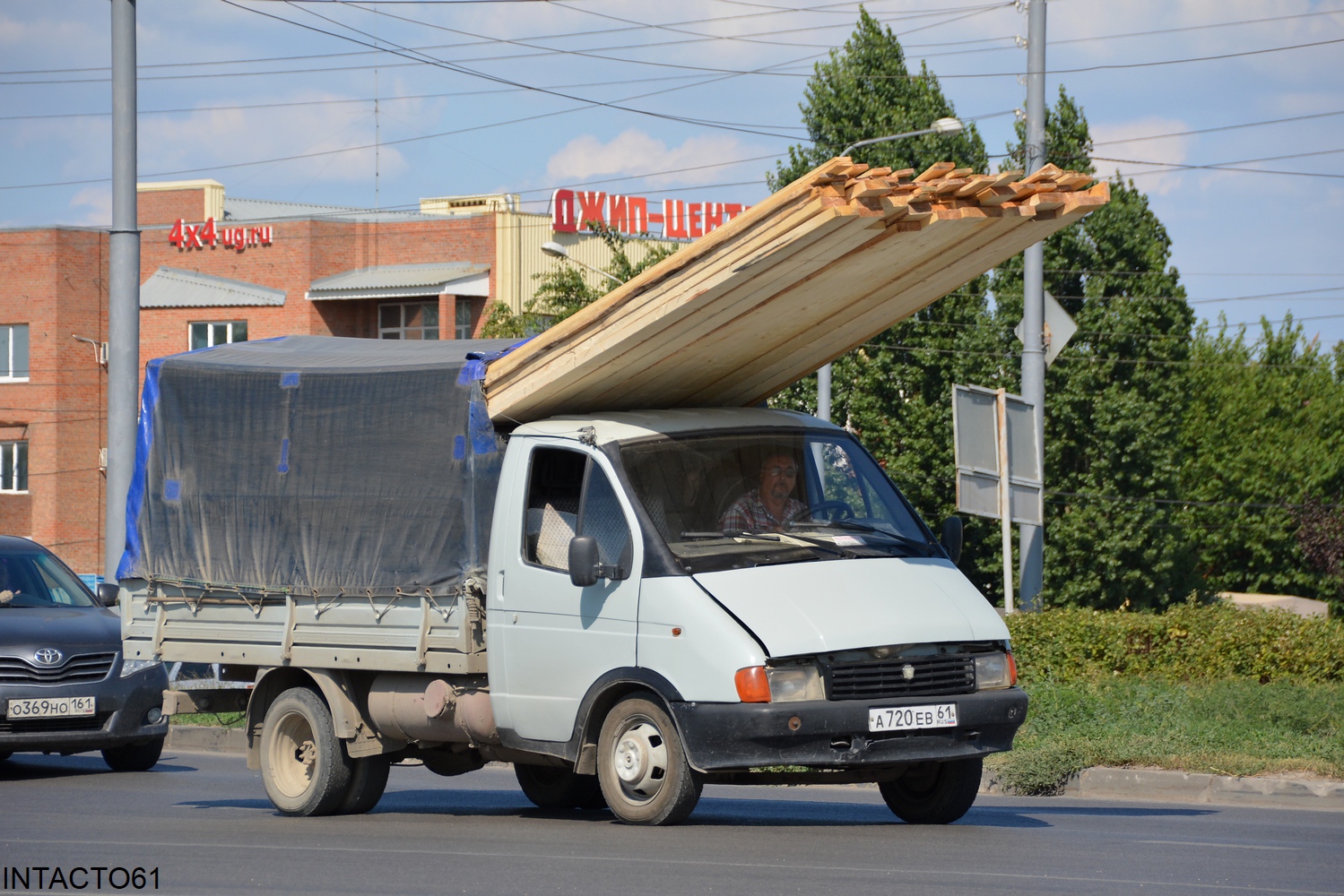 Ростовская область, № А 720 ЕВ 61 — ГАЗ-33021 ГАЗель '94-03