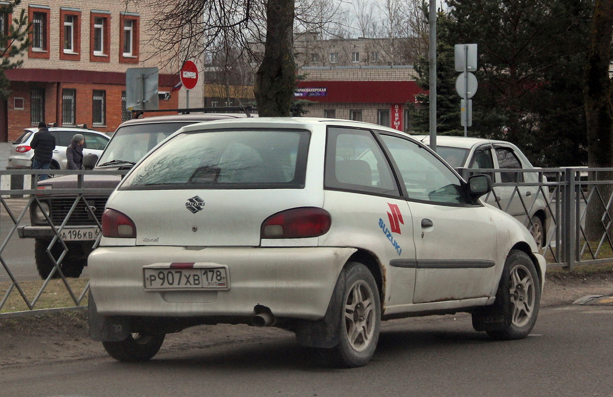Псковская область, № Р 907 ХВ 178 — Suzuki Swift (SF) '88-04