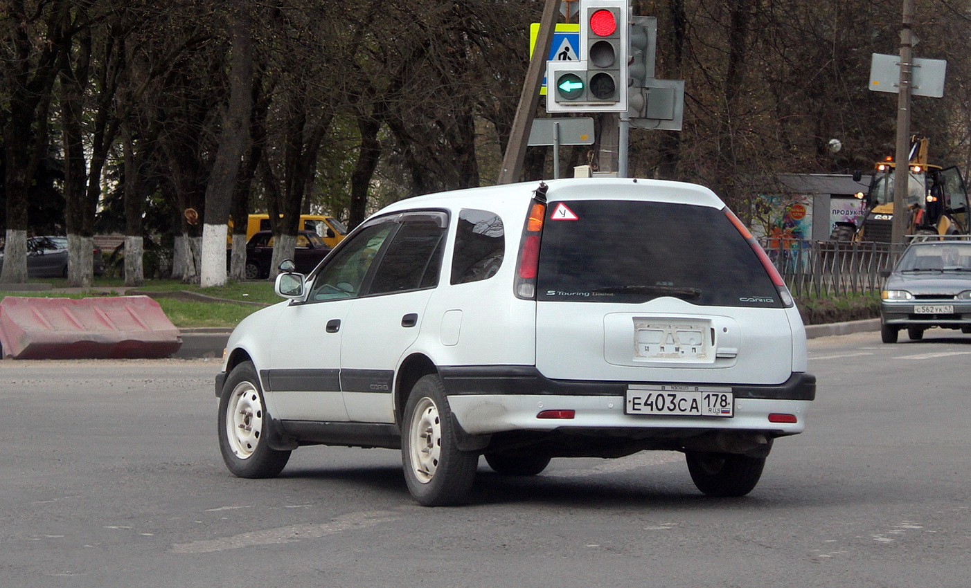 Псковская область, № Е 403 СА 178 — Toyota Sprinter Carib (AE110G) '95-02