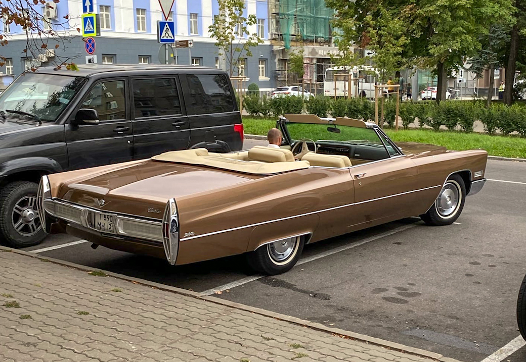 Белгородская область, № Т 890 МН 31 — Cadillac DeVille (3G) '65-70