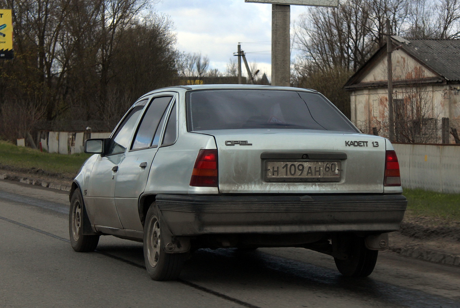 Псковская область, № Н 109 АН 60 — Opel Kadett (E) '84-95
