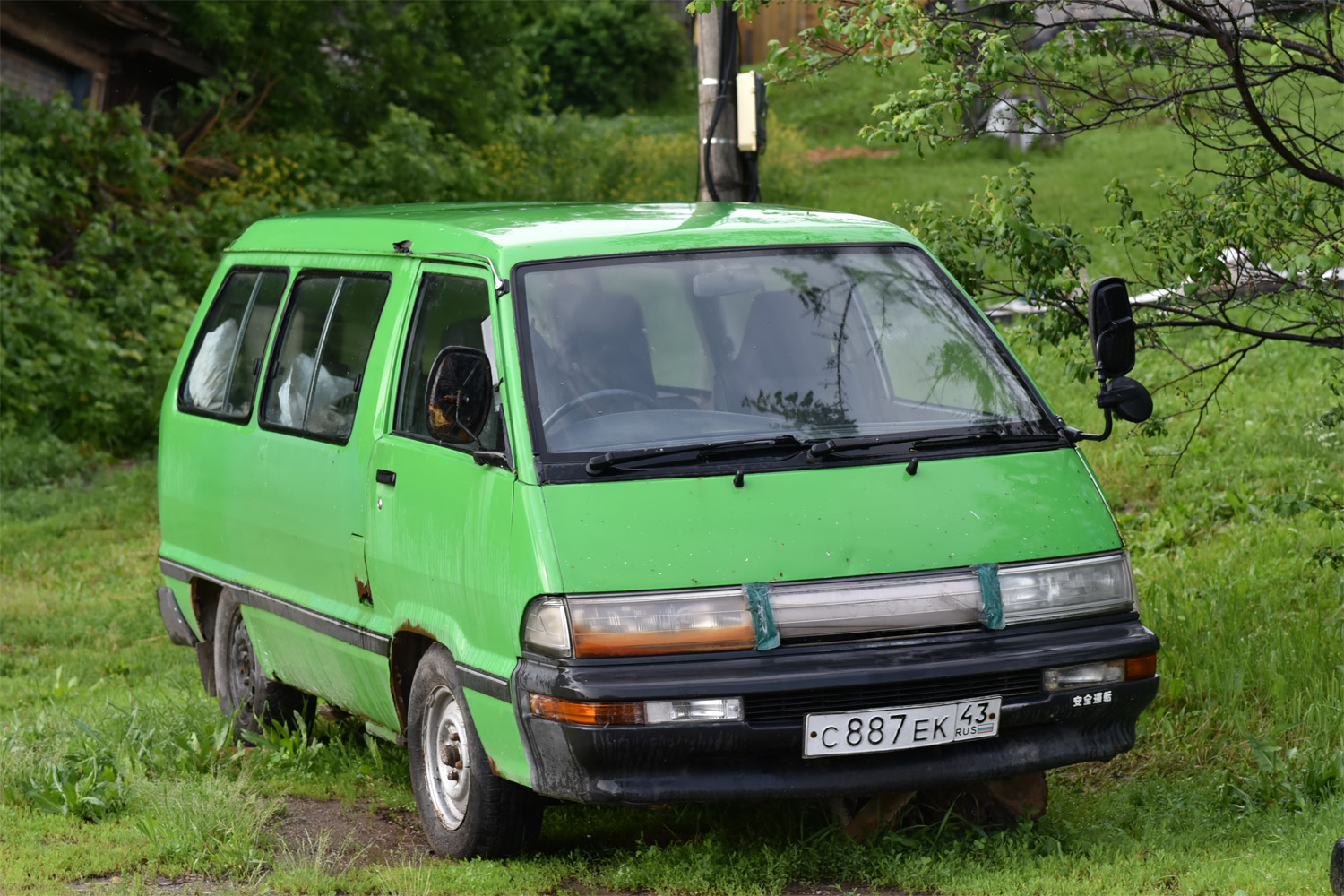 Кировская область, № С 887 ЕК 43 — Toyota MasterAce Surf (R20/R30) '82-91