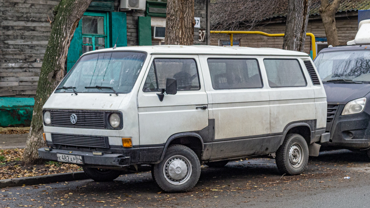 Саратовская область, № К 482 АР 64 — Volkswagen Caravelle (T3) '81-92
