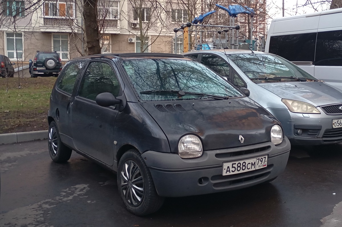 Москва, № А 588 СМ 797 — Renault Twingo (1G) '93-03