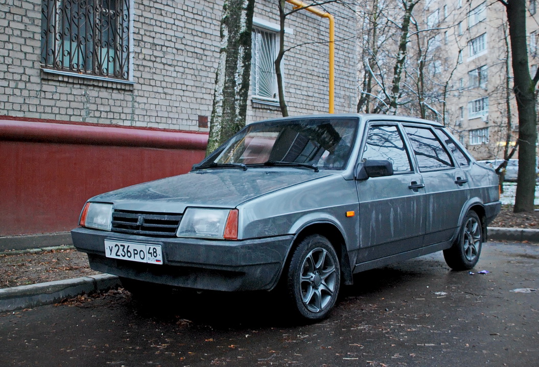 Липецкая область, № У 236 РО 48 — ВАЗ-21099 '90-04