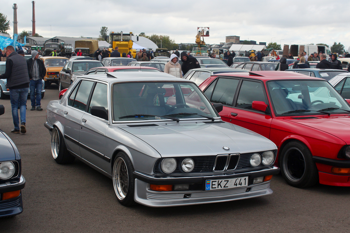 Литва, № EKZ 441 — BMW 5 Series (E28) '82-88; Литва — Retro mugė 2025 ruduo