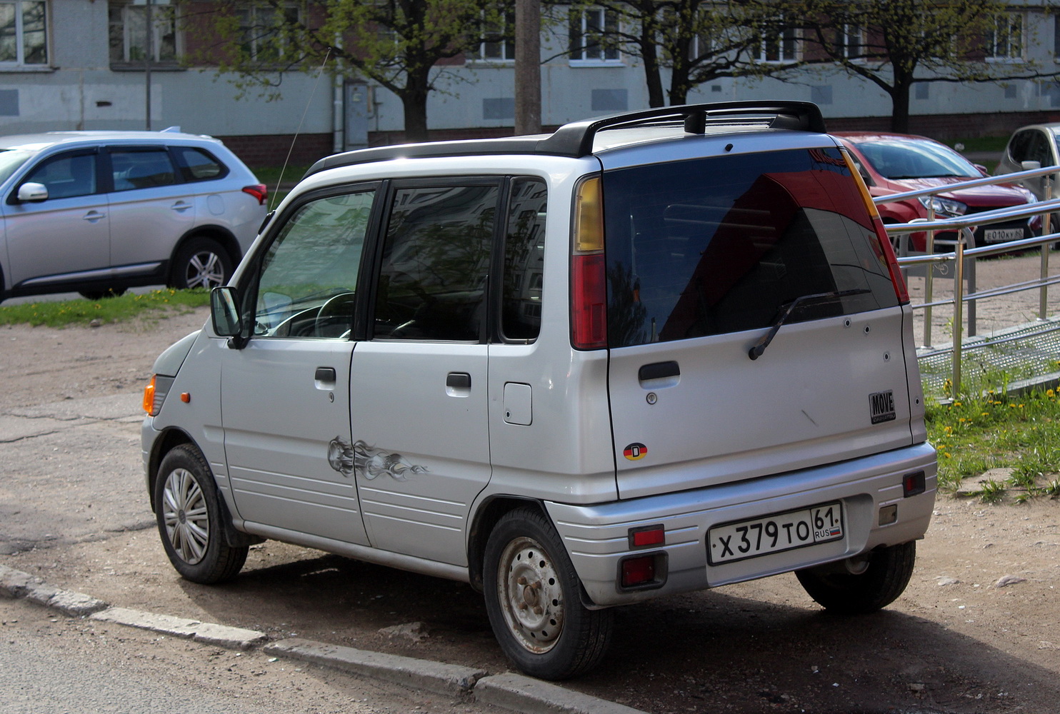 Псковская область, № Х 379 ТО 61 — Daihatsu Move (L600/L610S) '95-98