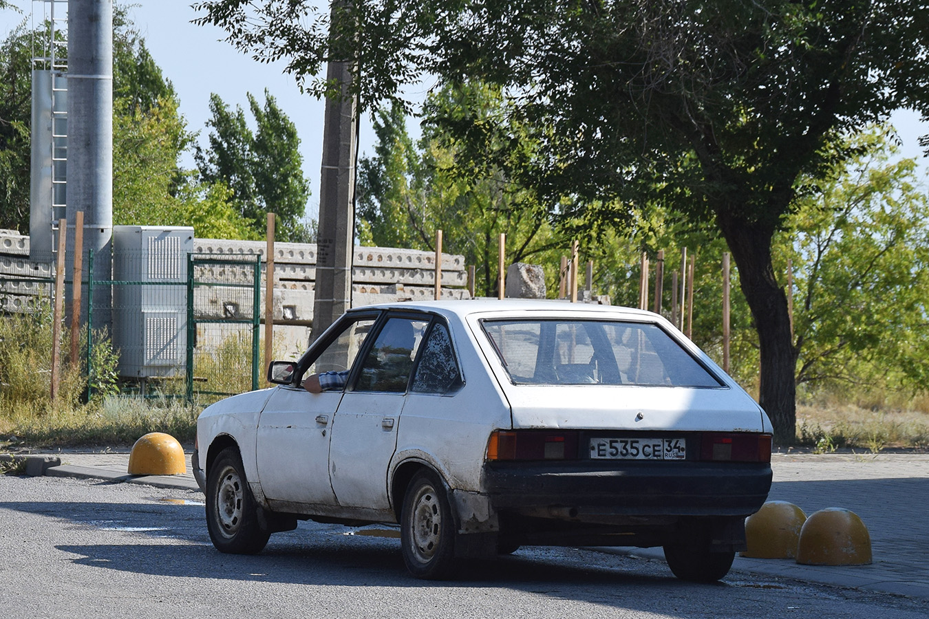 Волгоградская область, № Е 535 СЕ 34 — Москвич-21412 '86-94