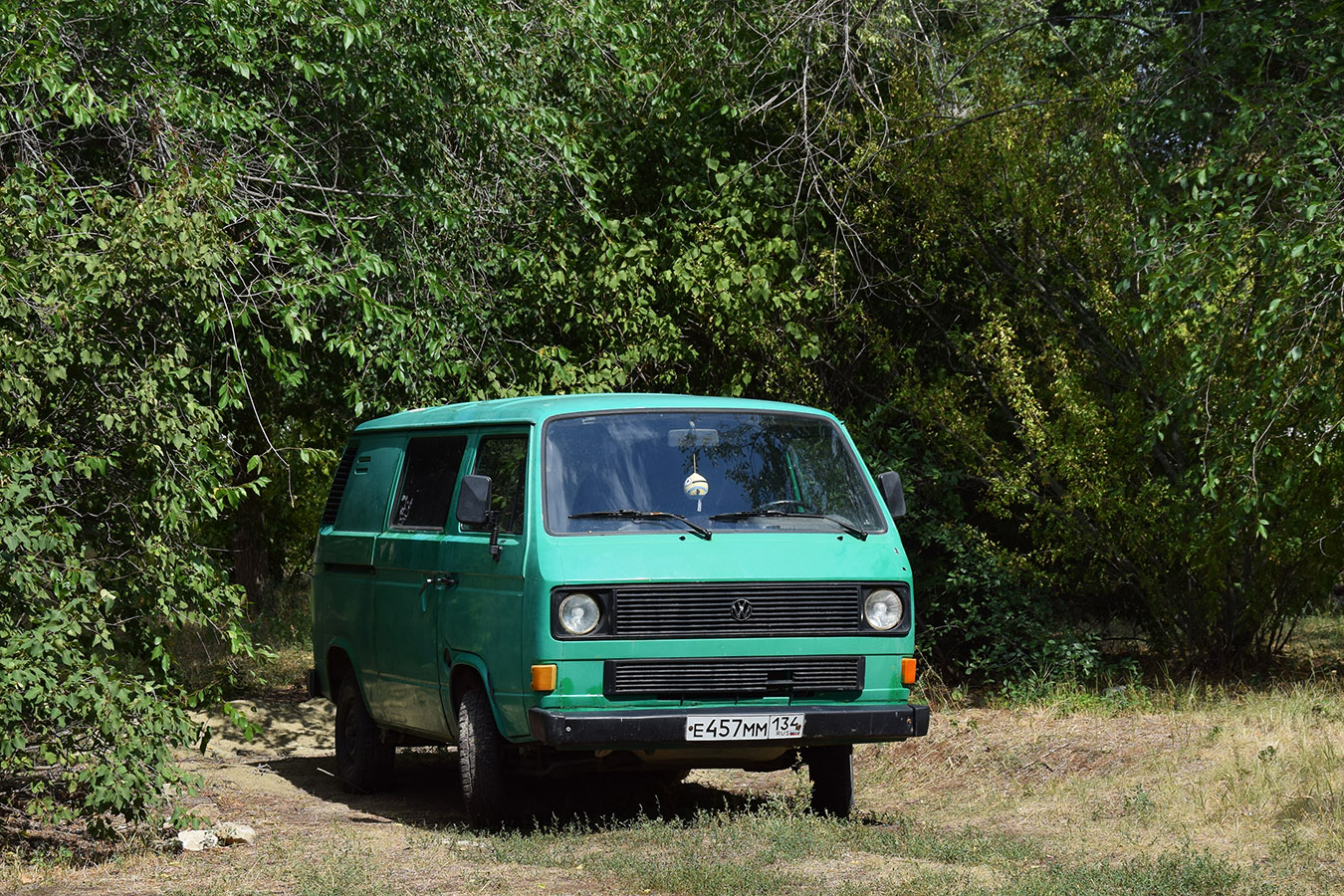 Волгоградская область, № Е 457 ММ 134 — Volkswagen Typ 2 (T3) '79-92
