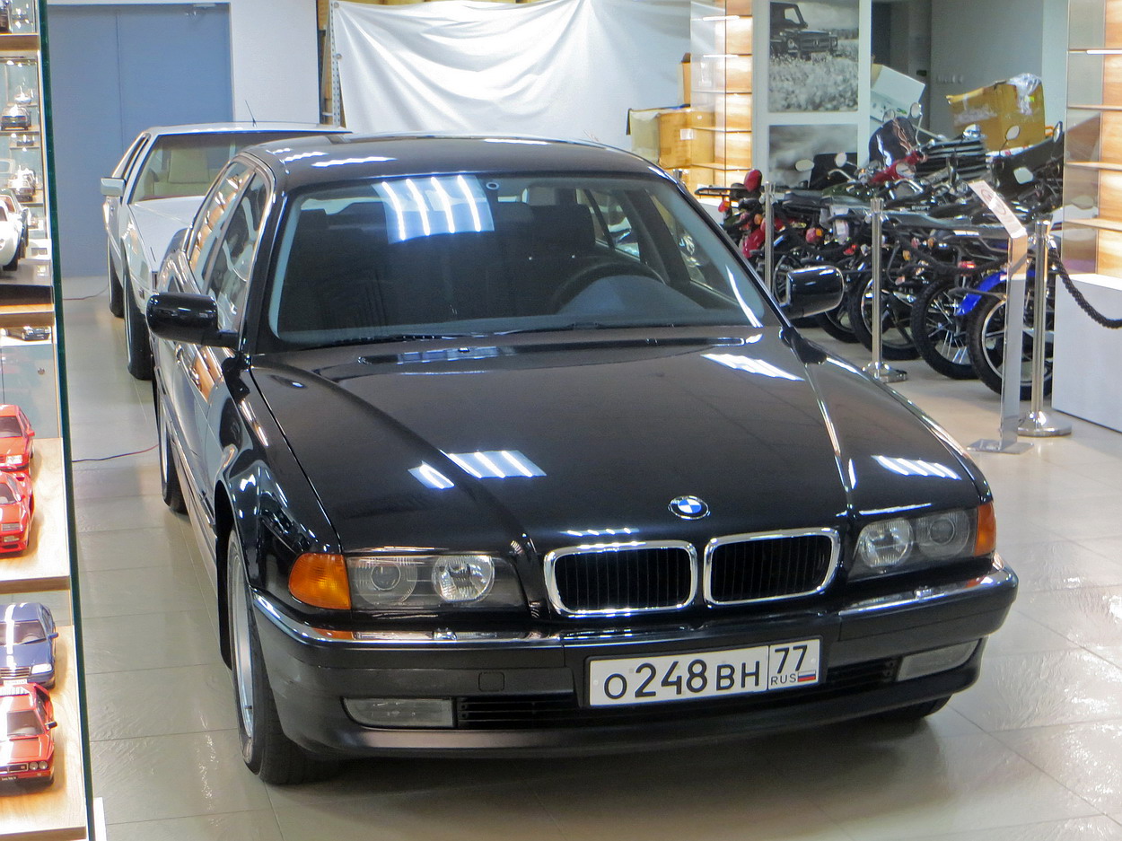 Кировская область, № О 248 ВН 77 — BMW 7 Series (E38) '94-01