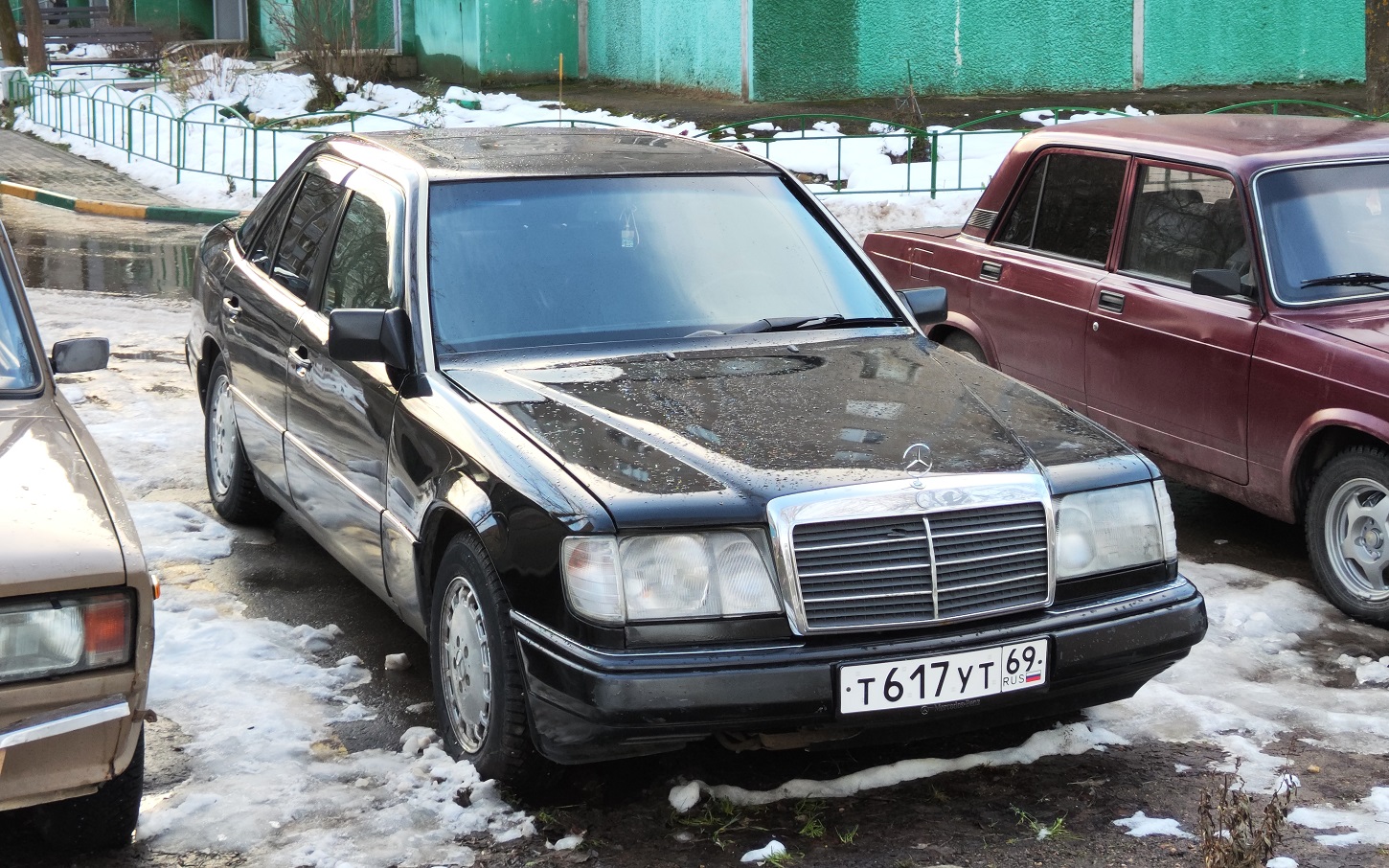Тверская область, № Т 617 УТ 69 — Mercedes-Benz (W124) '84-96