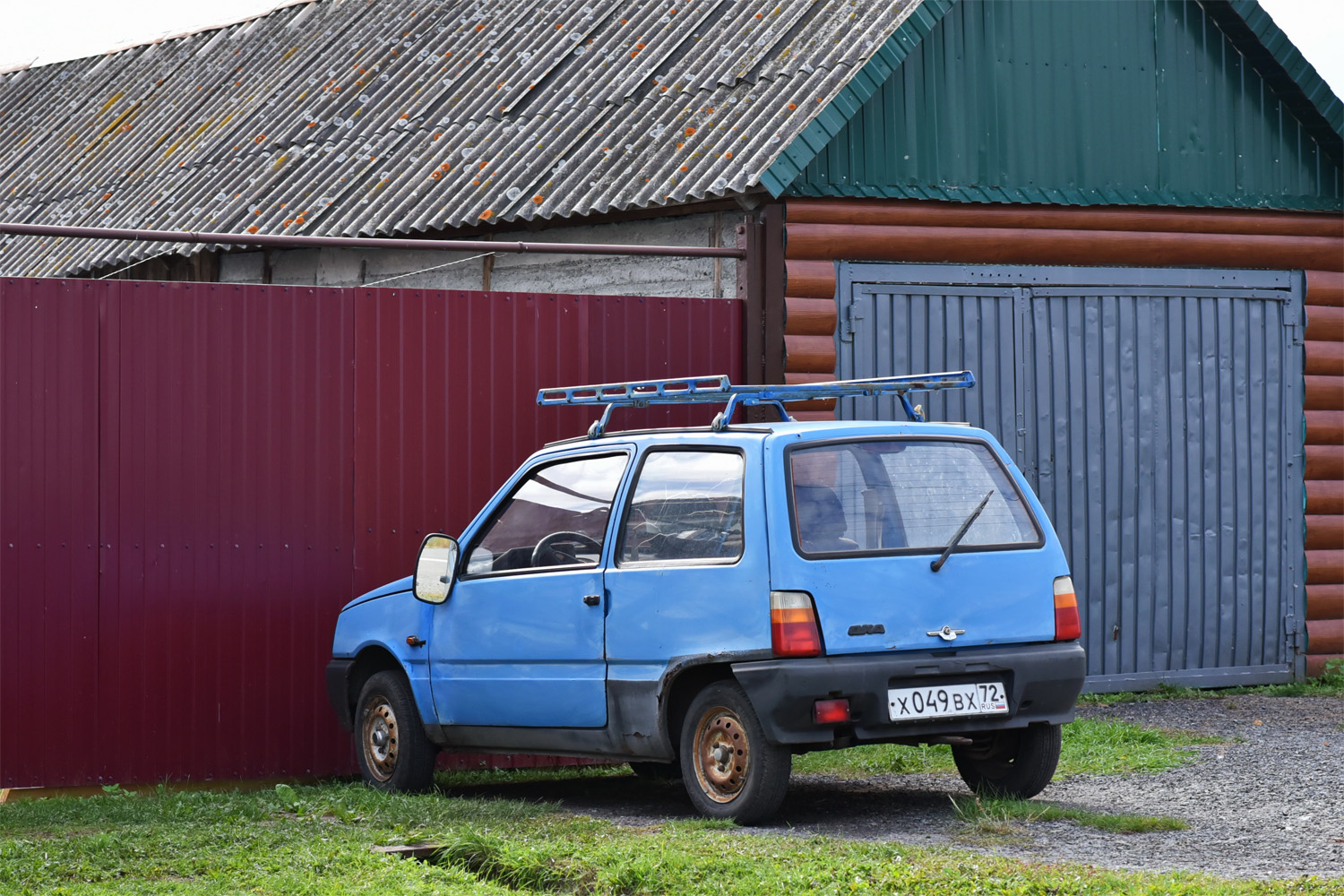 Тюменская область, № Х 049 ВХ 72 — ВАЗ-11113 (ЗМА) '96-06