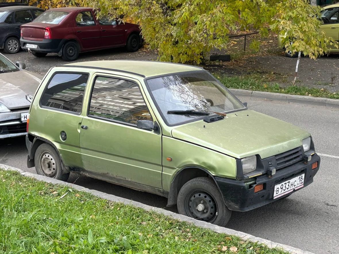 Удмуртия, № В 933 НС 18 — ВАЗ-11113 (СеАЗ) '96-07