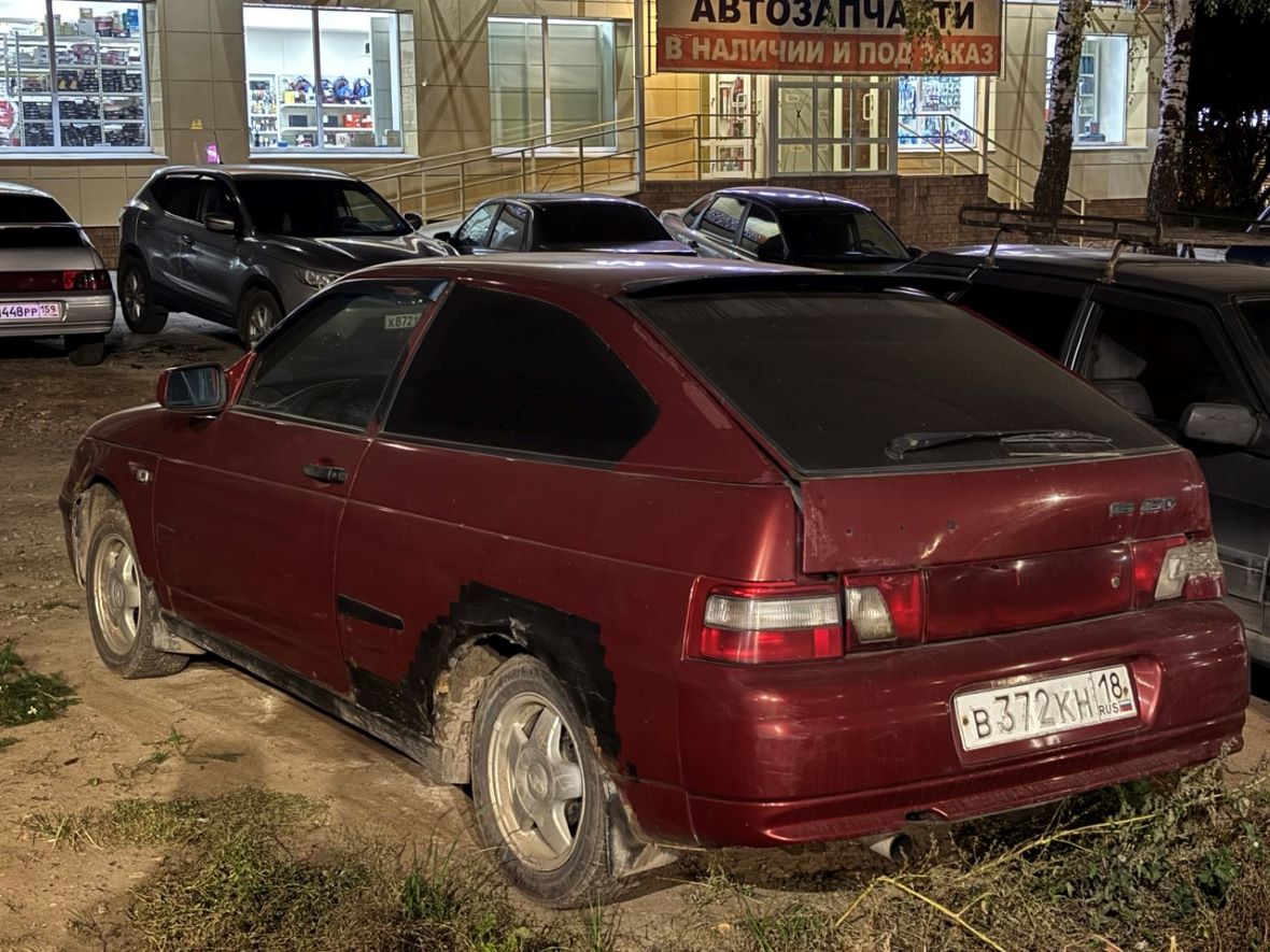 Удмуртия, № В 372 КН 18 — ВАЗ-21123 '02-09
