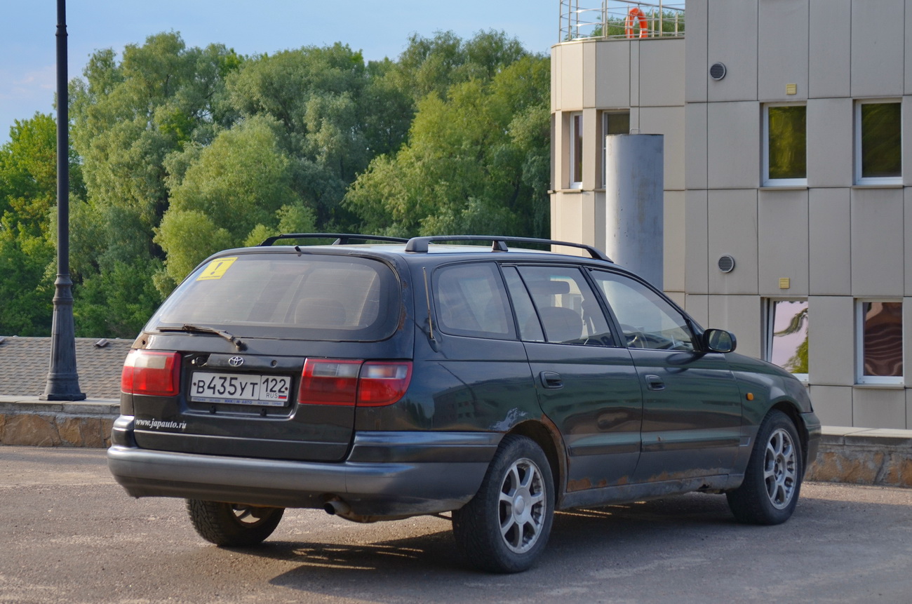 Алтайский край, № В 435 УТ 122 — Toyota Caldina (T190) '92-02