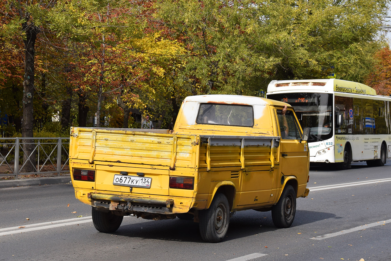 Волгоградская область, № О 677 КУ 134 — Volkswagen (T3) Pritschenwagen '79-92