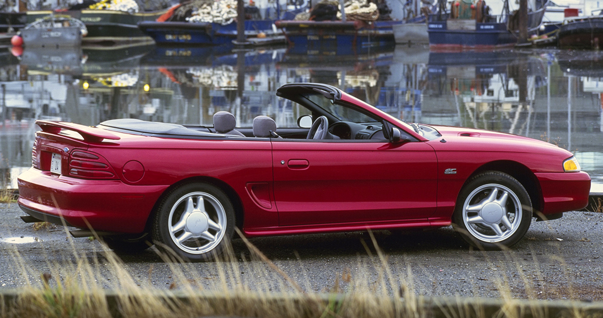 США, № 14 — Ford Mustang (4G) '93-98; США — Исторические фотографии