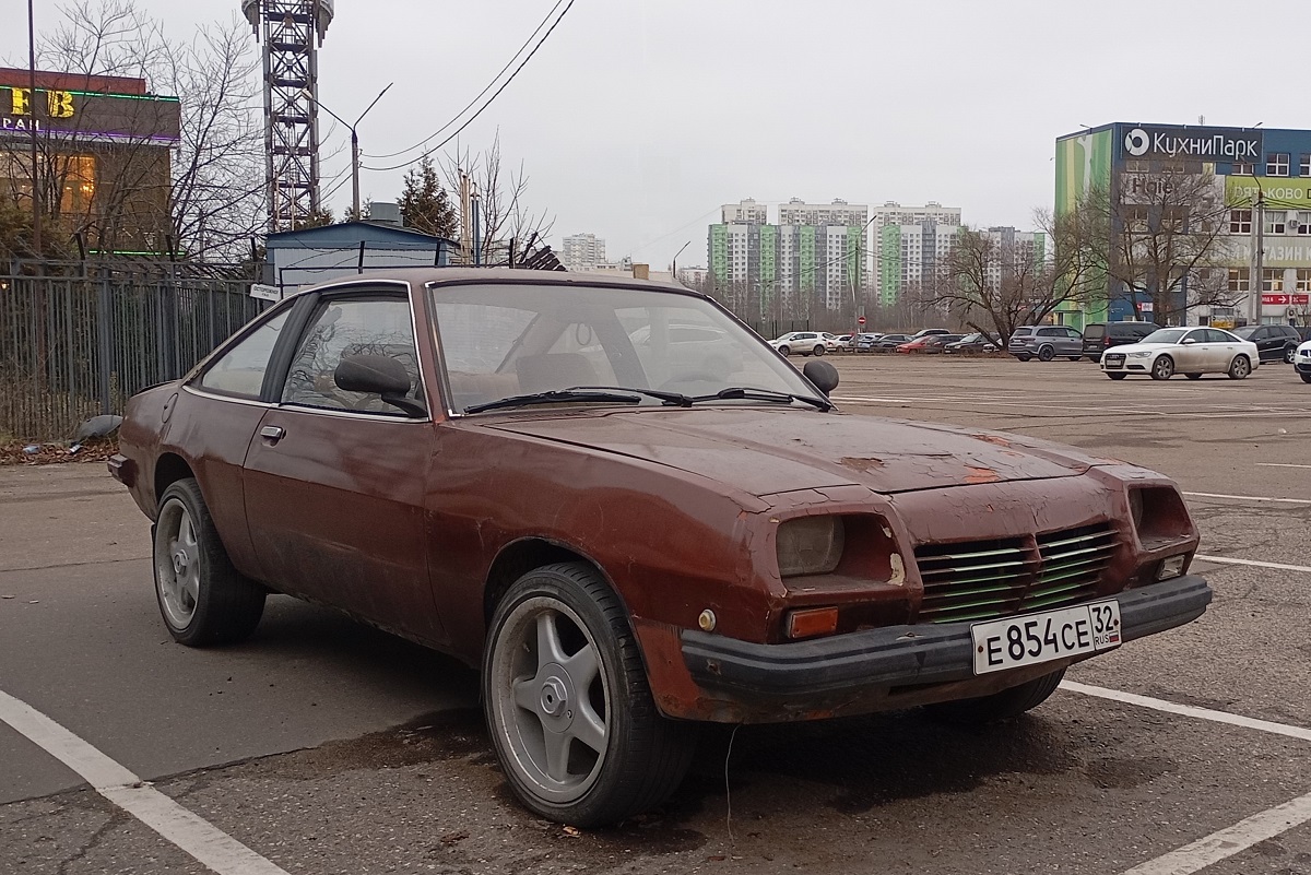 Брянская область, № Е 854 СЕ 32 — Opel Manta (B) '75-88