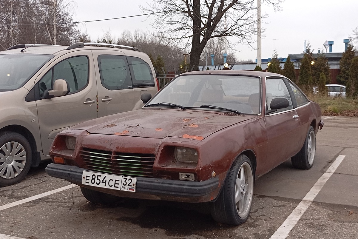 Брянская область, № Е 854 СЕ 32 — Opel Manta (B) '75-88