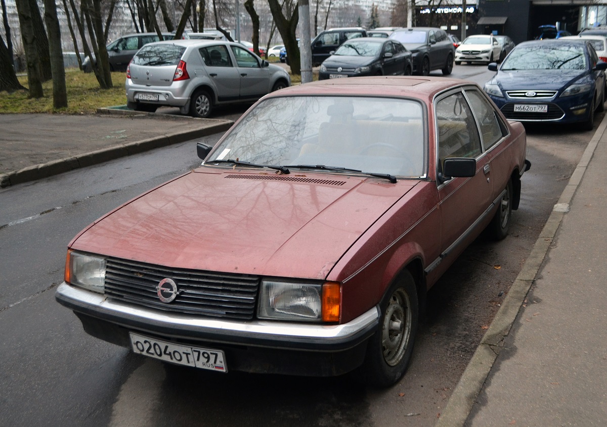 Москва, № О 204 ОТ 797 — Opel Rekord (E1) '77-82