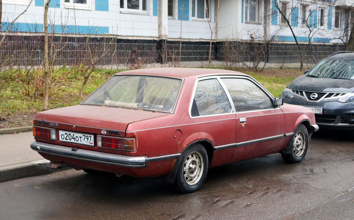 Москва, № О 204 ОТ 797 — Opel Rekord (E1) '77-82