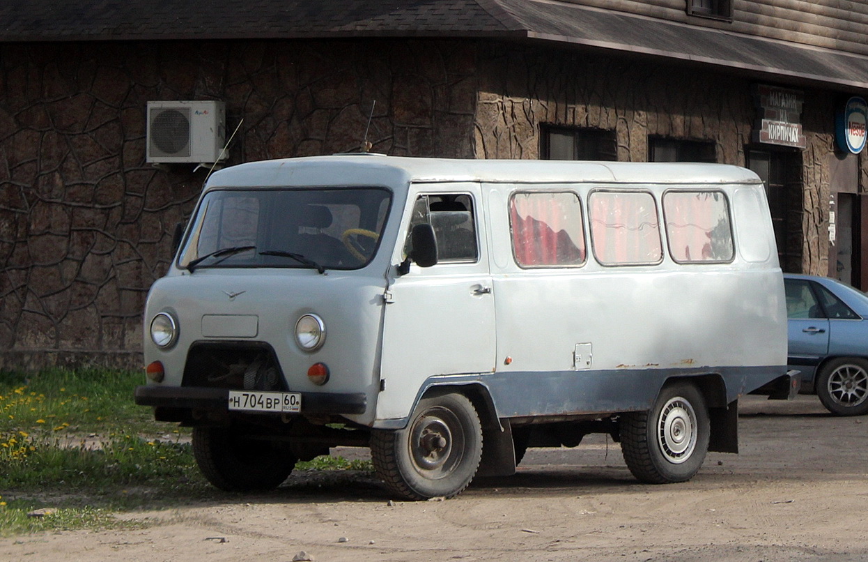 Псковская область, № Н 704 ВР 60 — УАЗ-3303 '85-03
