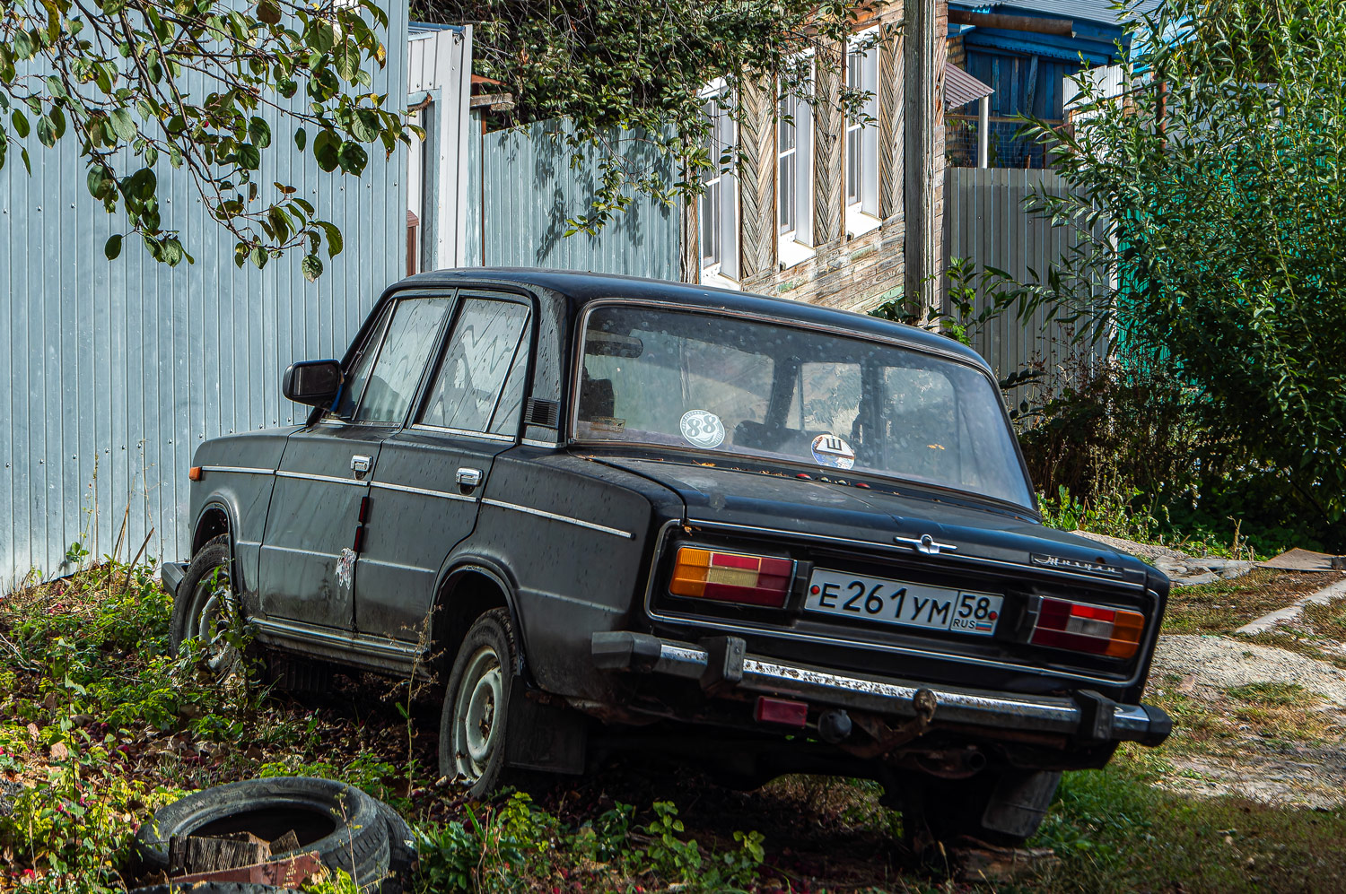 Пензенская область, № Е 261 УМ 58 — ВАЗ-21061 Жигули '79-01