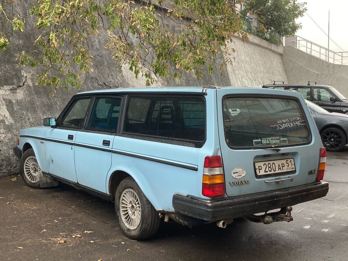 Мурманская область, № Р 280 АР 51 — Volvo 245 '75-93
