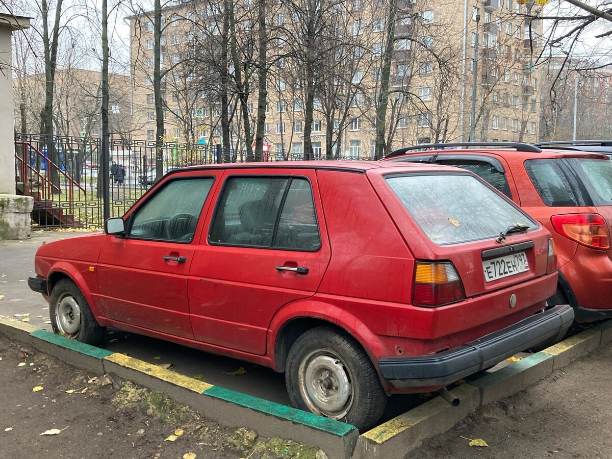 Москва, № Е 722 ЕН 797 — Volkswagen Golf (Typ 19) '83-92