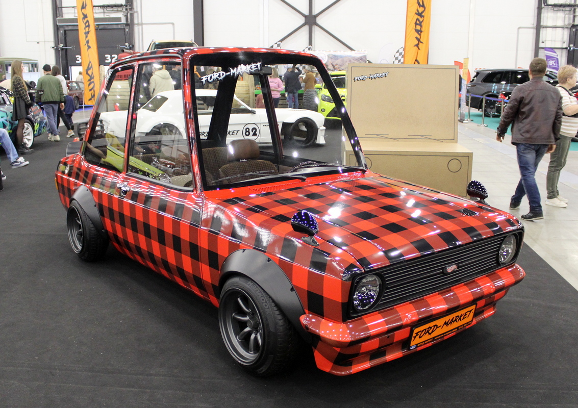 Санкт-Петербург, № (78) Б/Н 0310 — Ford Escort MkII '75-80; Санкт-Петербург — Олдтаймер-Галерея Ильи Сорокина