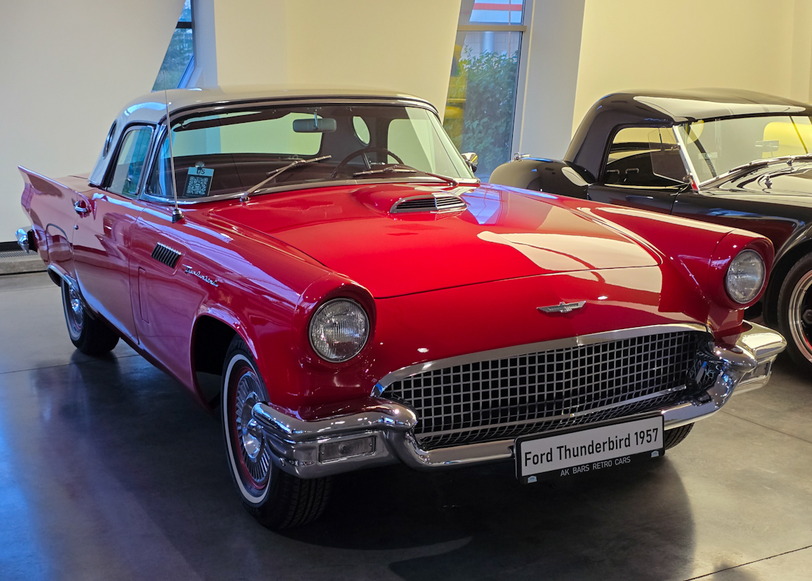 Татарстан, № (16) Б/Н 0040 — Ford Thunderbird (1G) '54-57