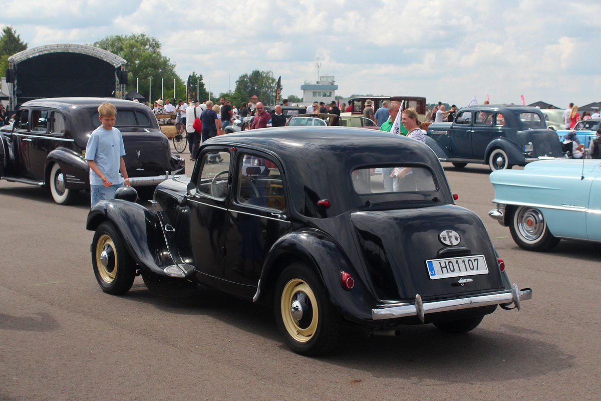 Литва, № H01107 — Citroën Traction Avant 11B '37-57; Литва — Nesenstanti klasika 2025
