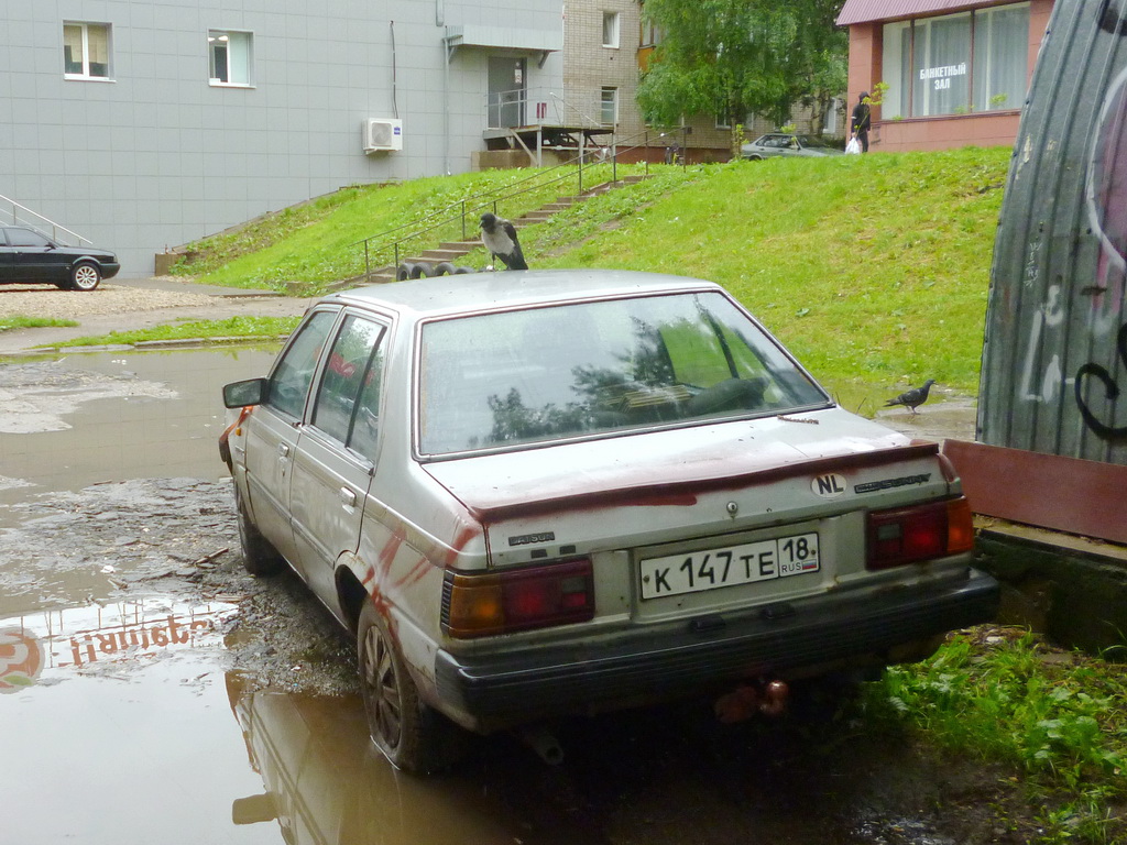 Удмуртия, № К 147 ТЕ 18 — Nissan Sunny (B11) '81-85