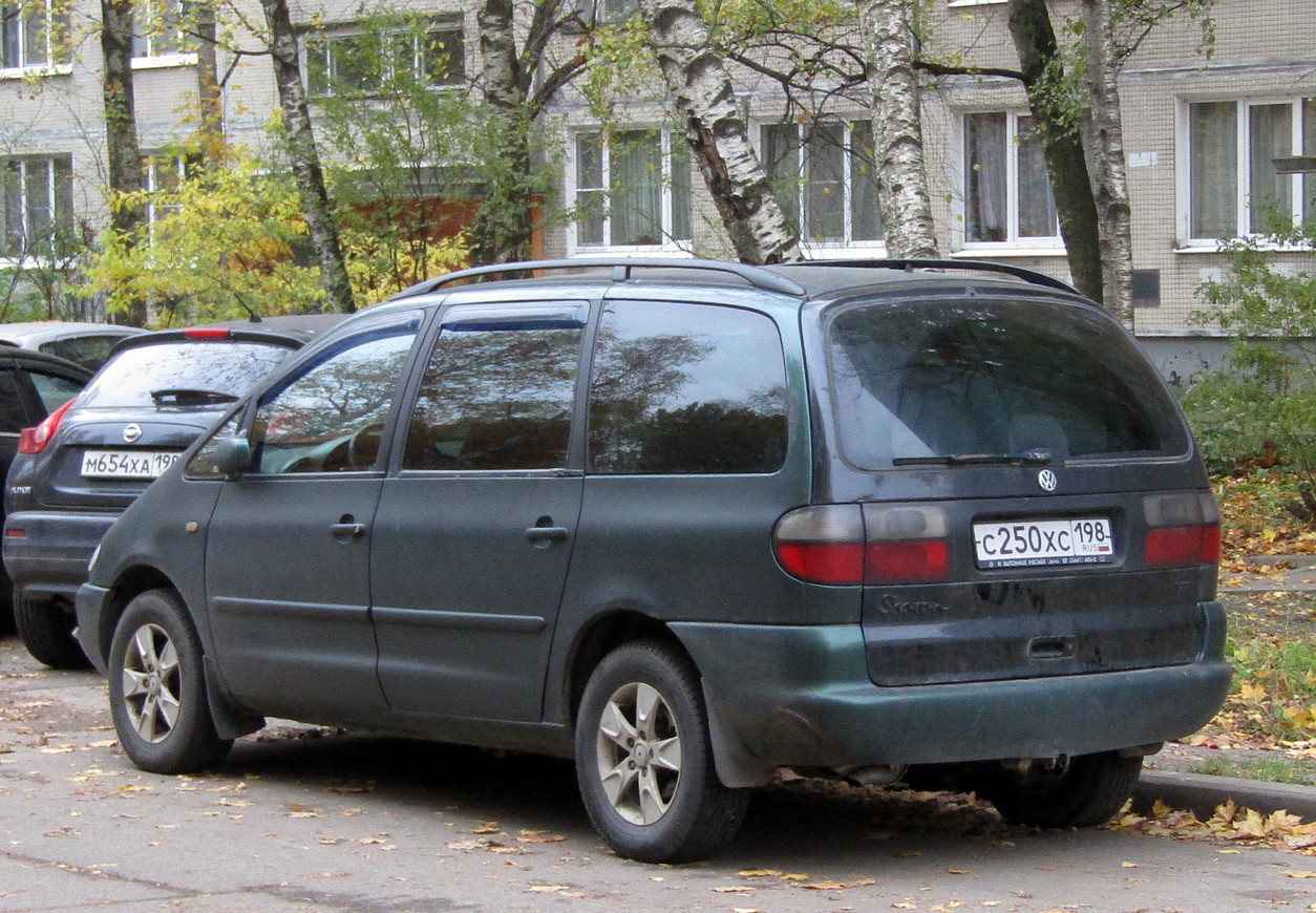 Санкт-Петербург, № С 250 ХС 198 — Volkswagen Sharan (7M) '95-00