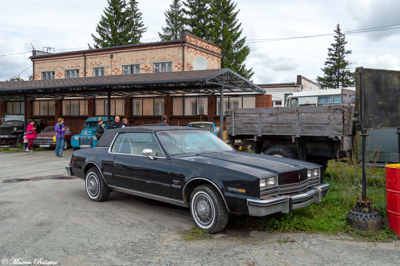 Свердловская область, № (66) Б/Н 0330 — Oldsmobile Toronado (3G) '79-85