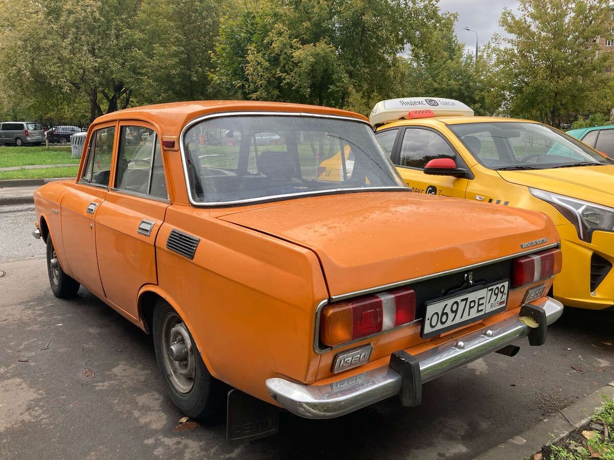 Москва, № О 697 РЕ 799 — Москвич-21403 '79-87