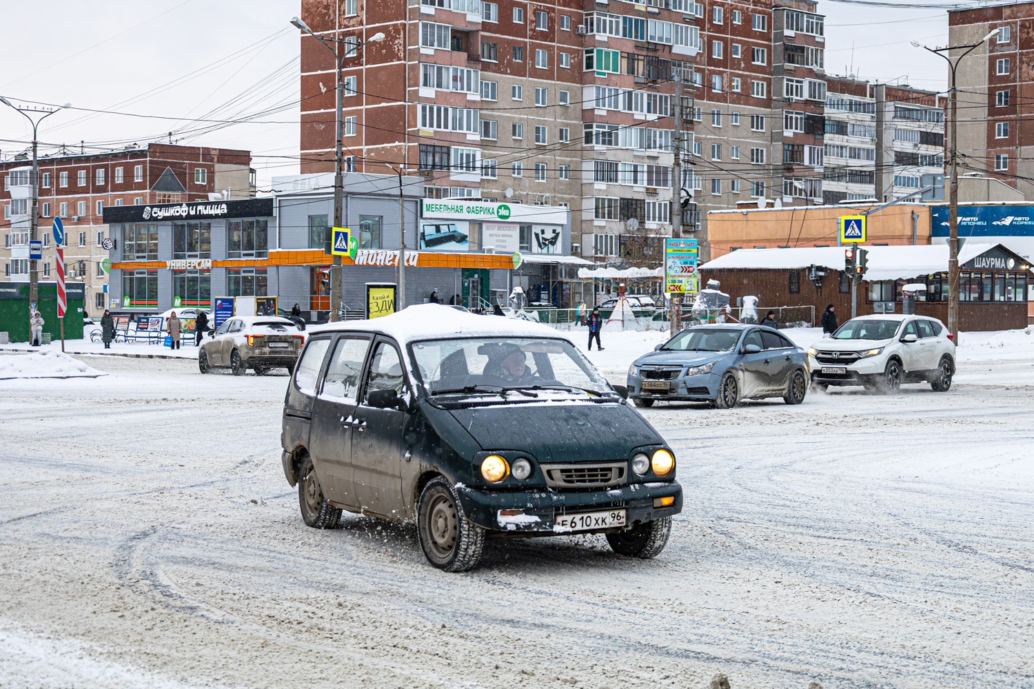 Свердловская область, № Е 610 ХК 96 — ВАЗ-2120 Надежда '98-02