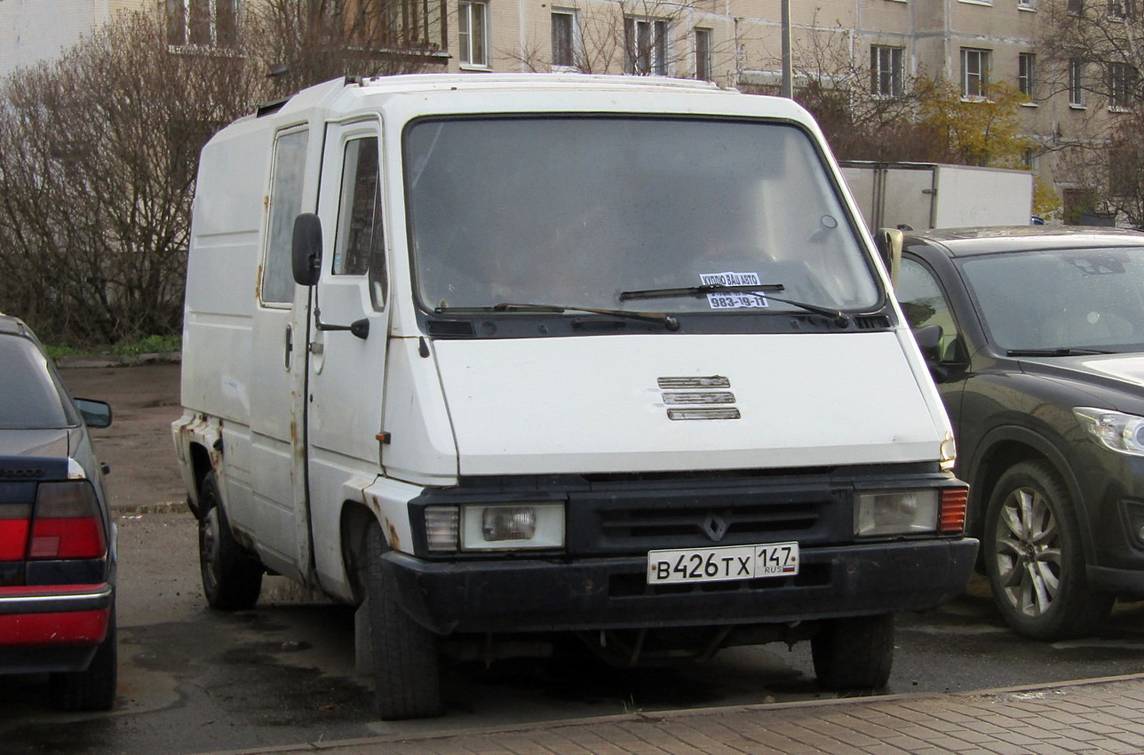 Ленинградская область, № В 426 ТХ 147 — Renault Master '80-97