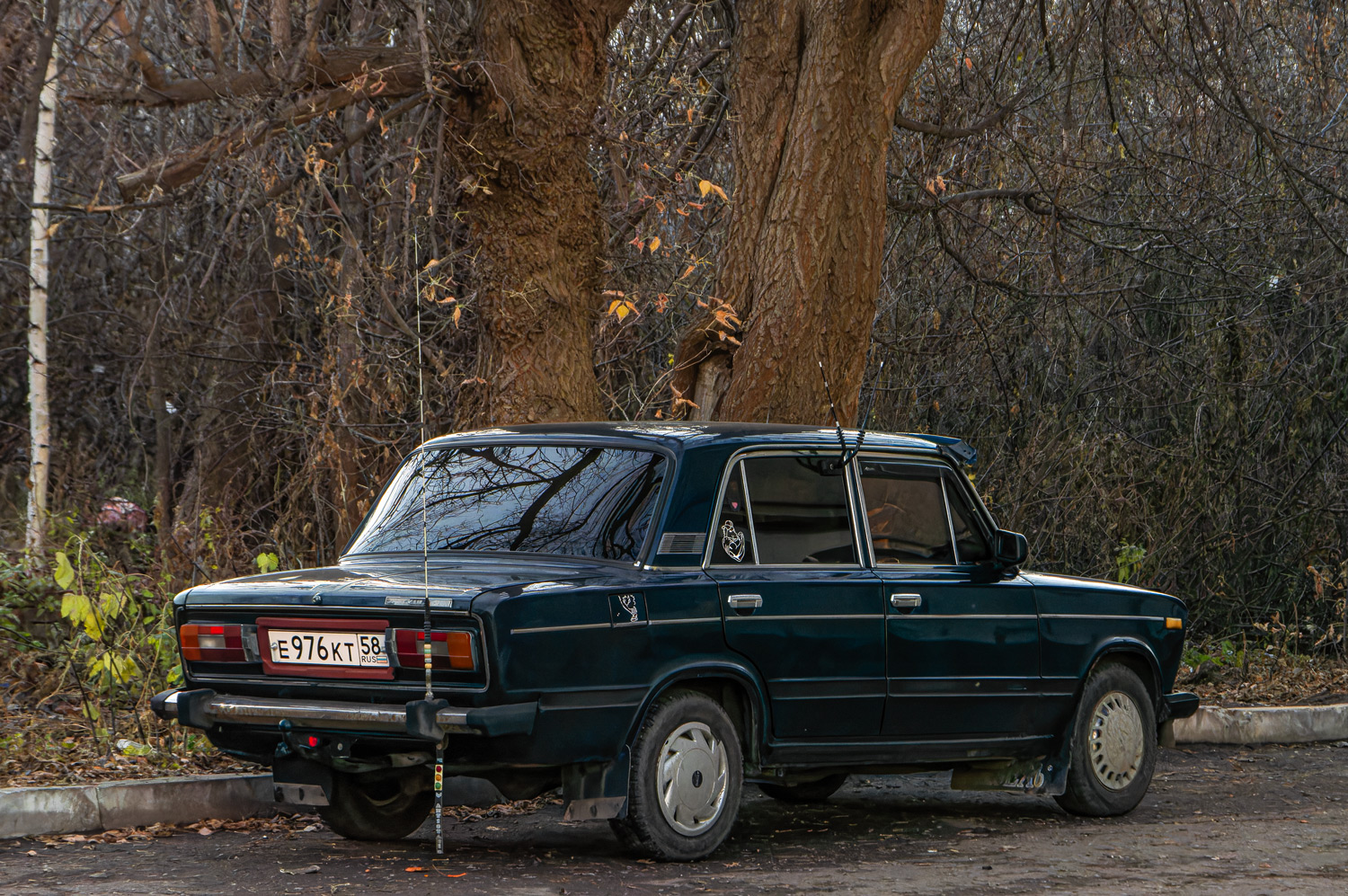 Пензенская область, № Е 976 КТ 58 — ВАЗ-21061 Жигули '79-01
