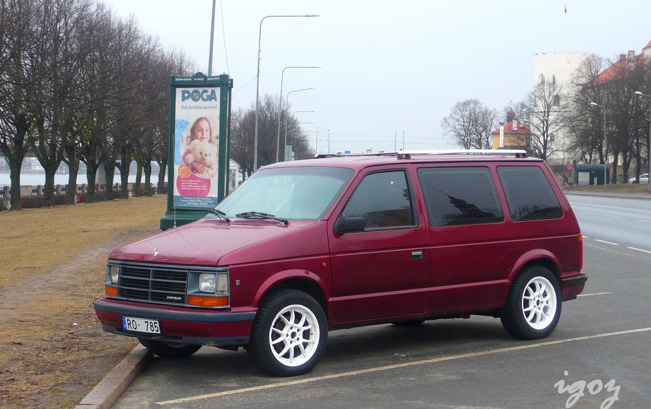 Латвия, № RO-785 — Chrysler Voyager (1G) '88-90